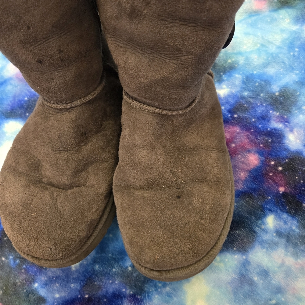 Ugg tall boots - Picture 2 of 8